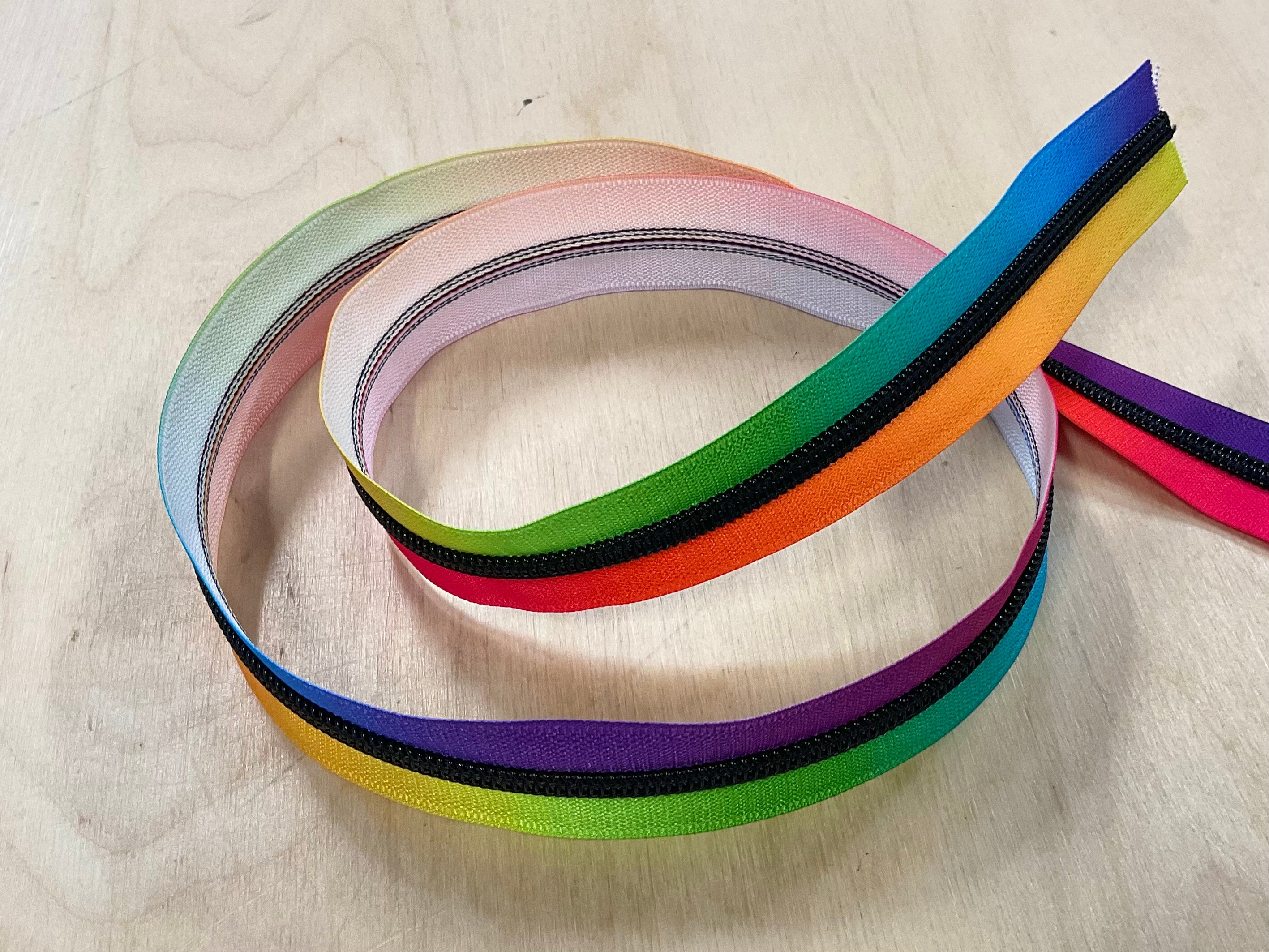 Bright Rainbow Ombre with Black Teeth Continuous Zipper Tape