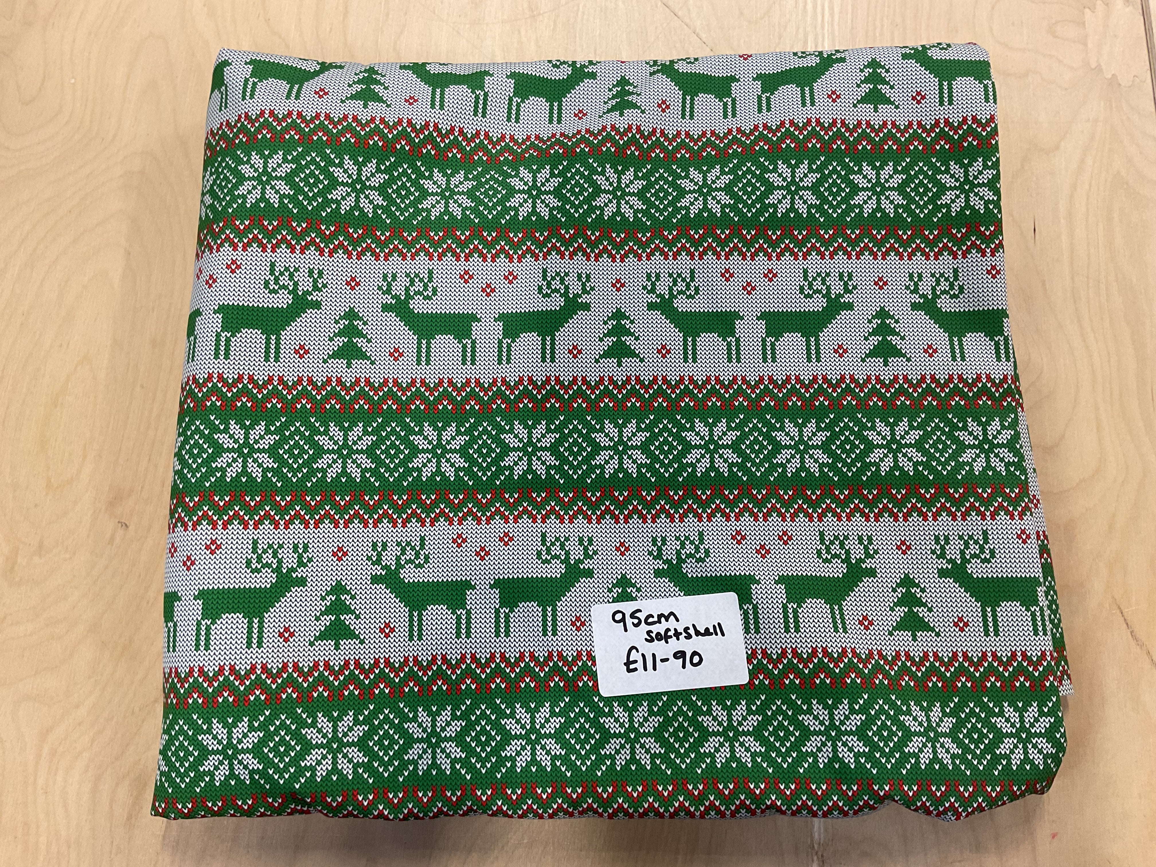 REMNANT  -  95cm deer green Christmas softshell