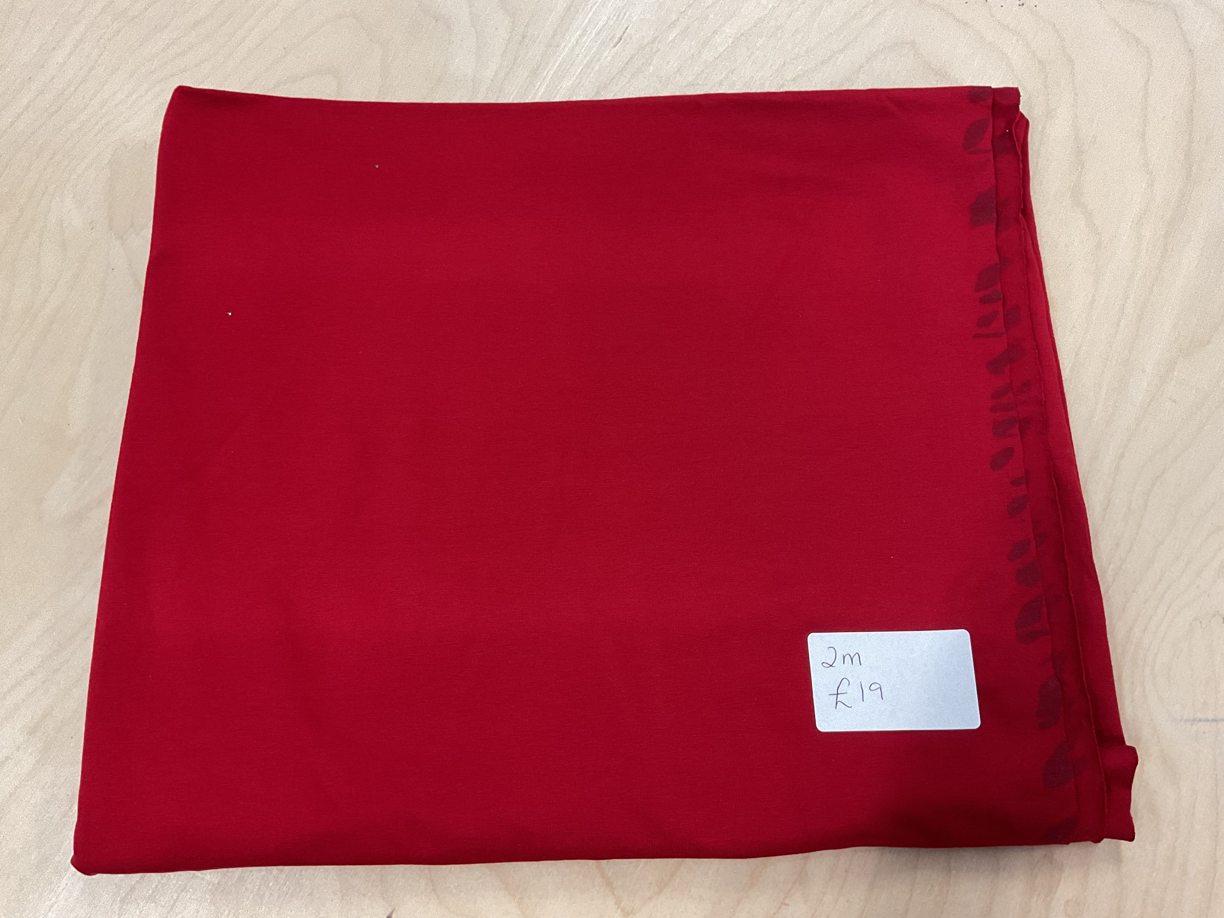 REMNANT  -  2m red viscose jersey