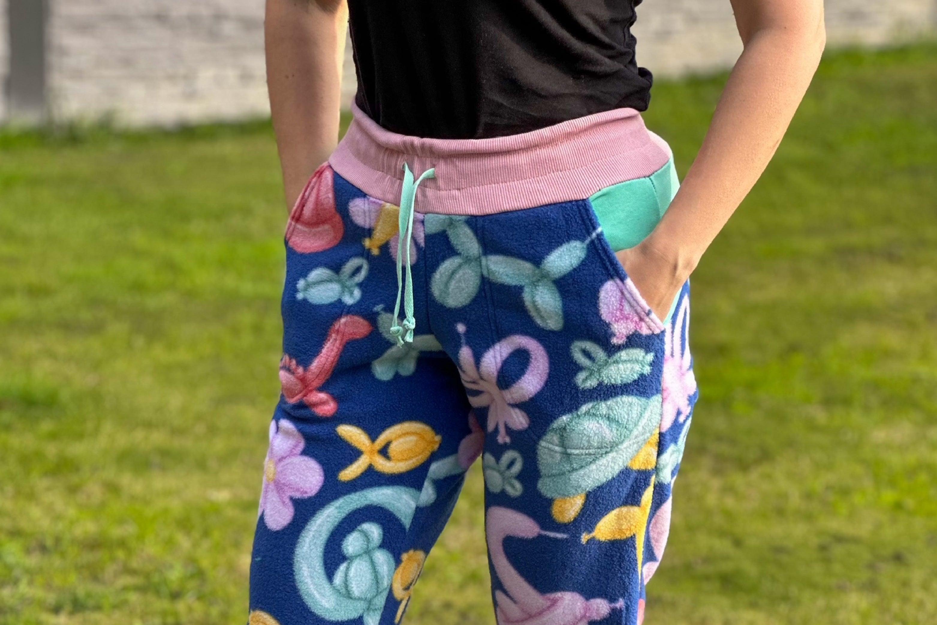 Field Trip Joggers Adult Female Curve Waves and Wilds Paper Pattern