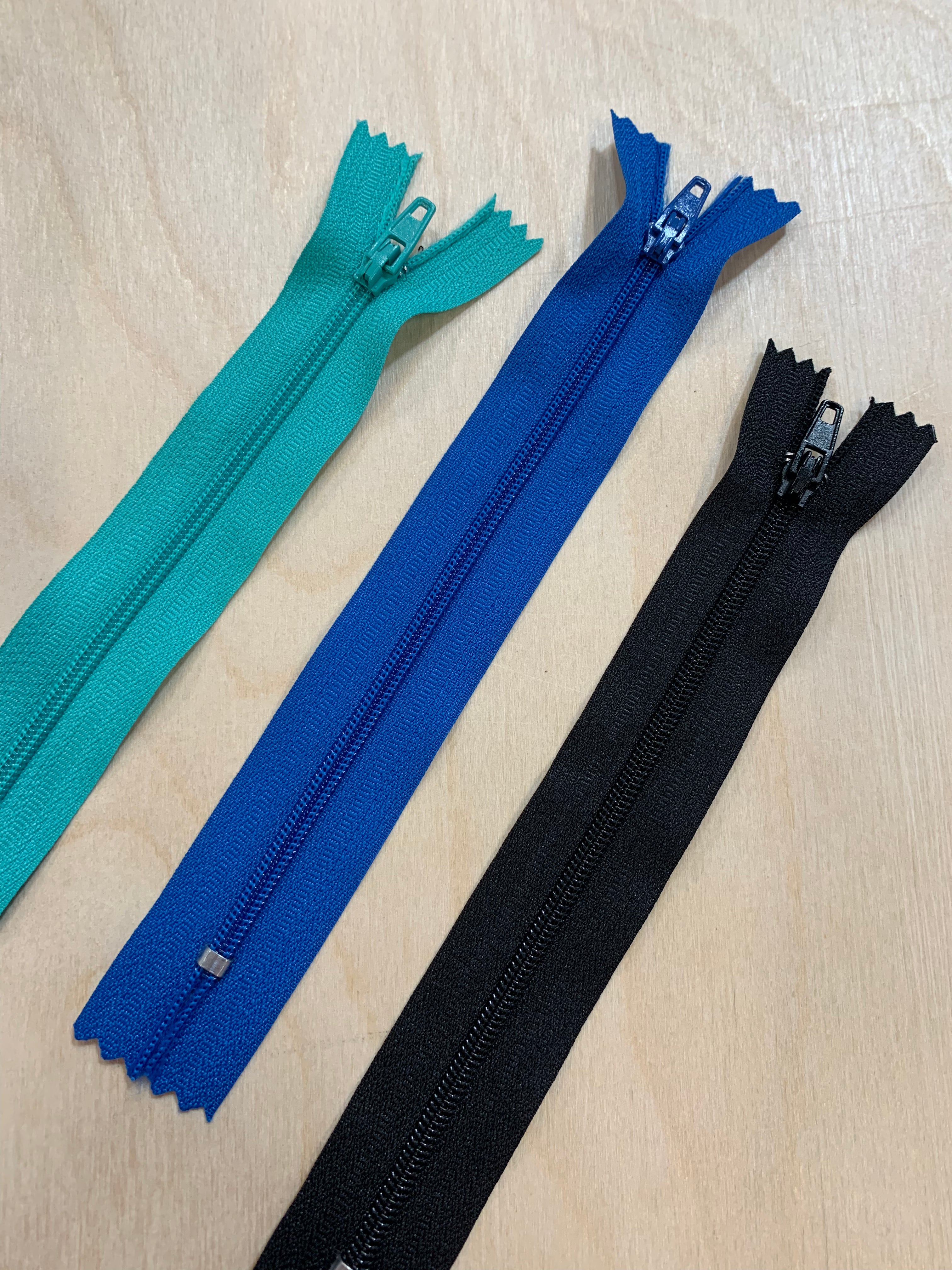 15cm /6inch Zips (Closed -Ended)