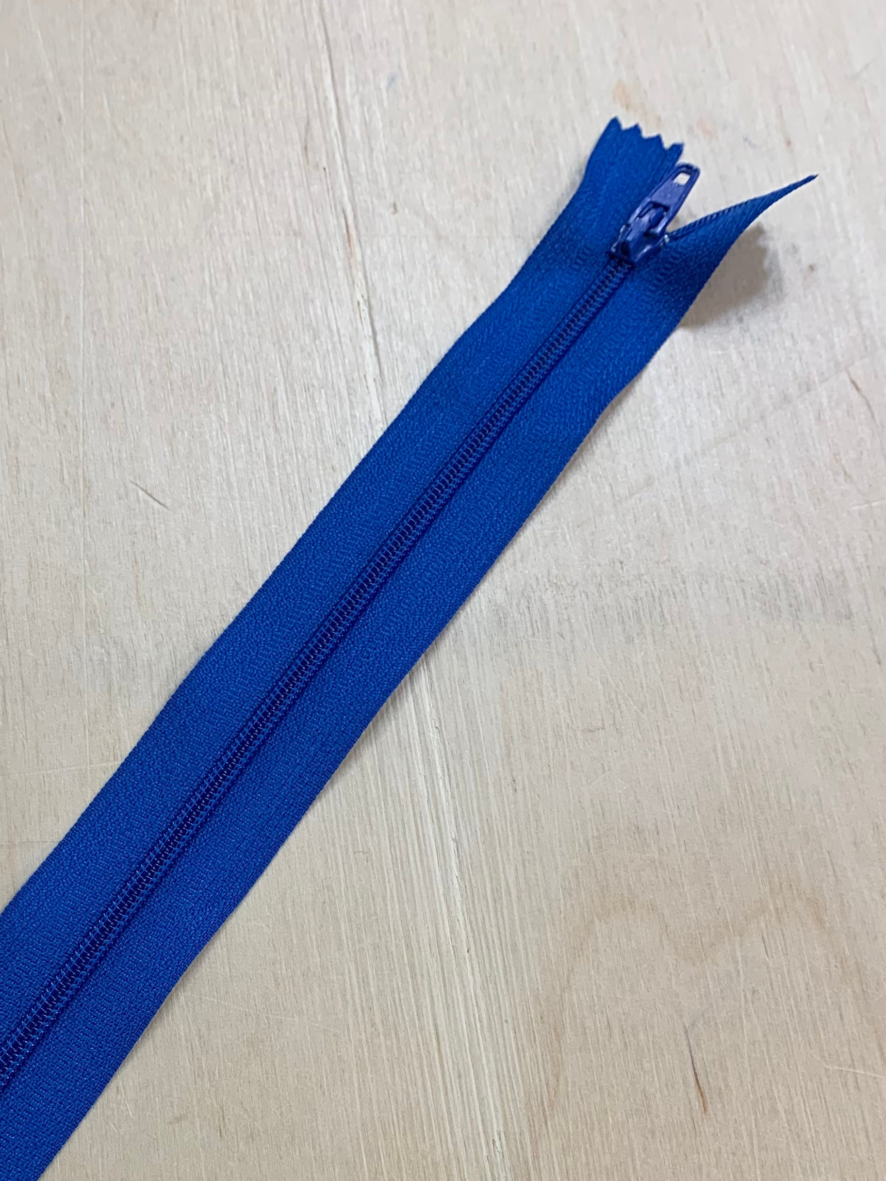 30cm -12inch Zips (Closed -Ended)