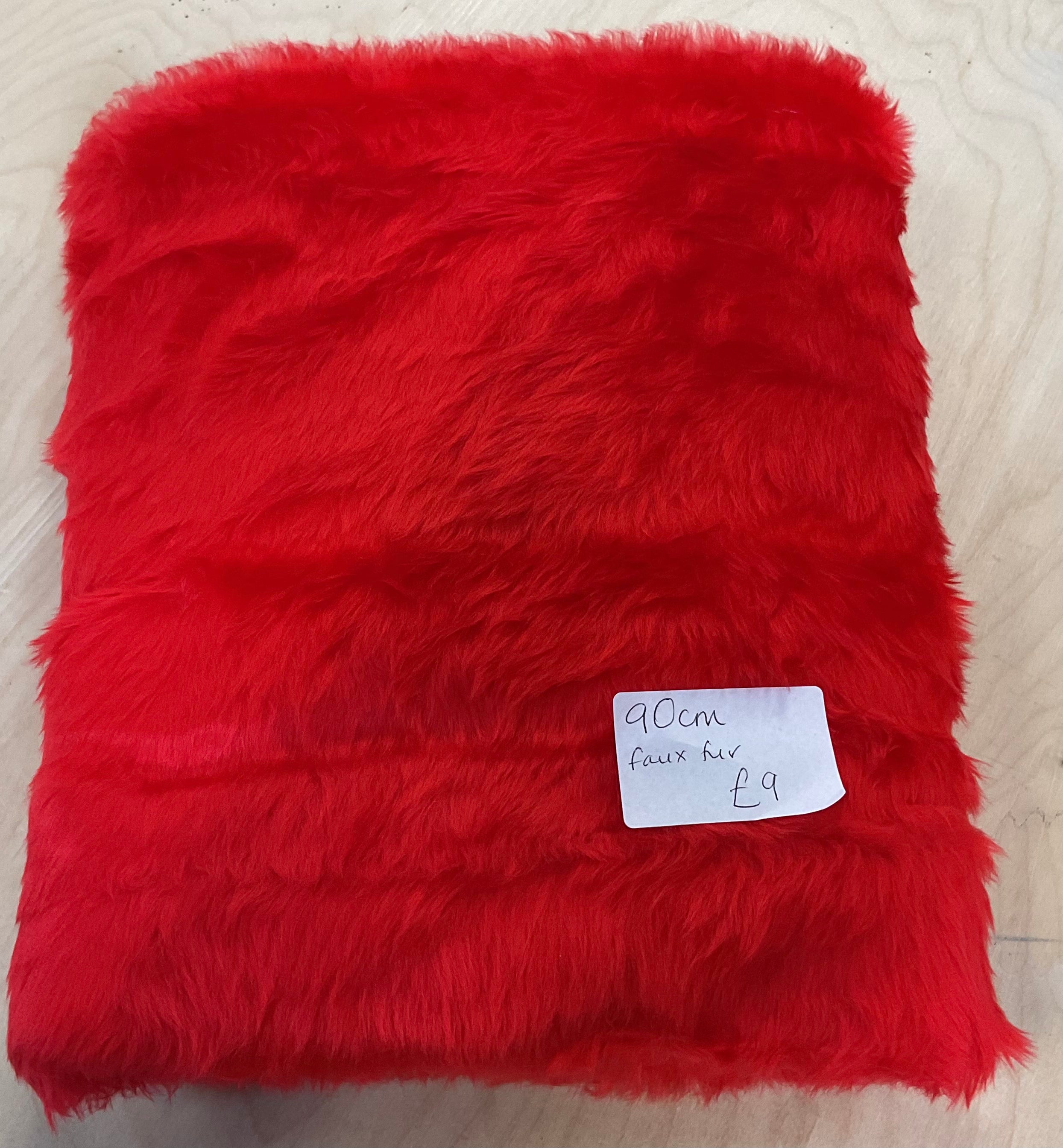 REMNANT  - 90cm faux fur red