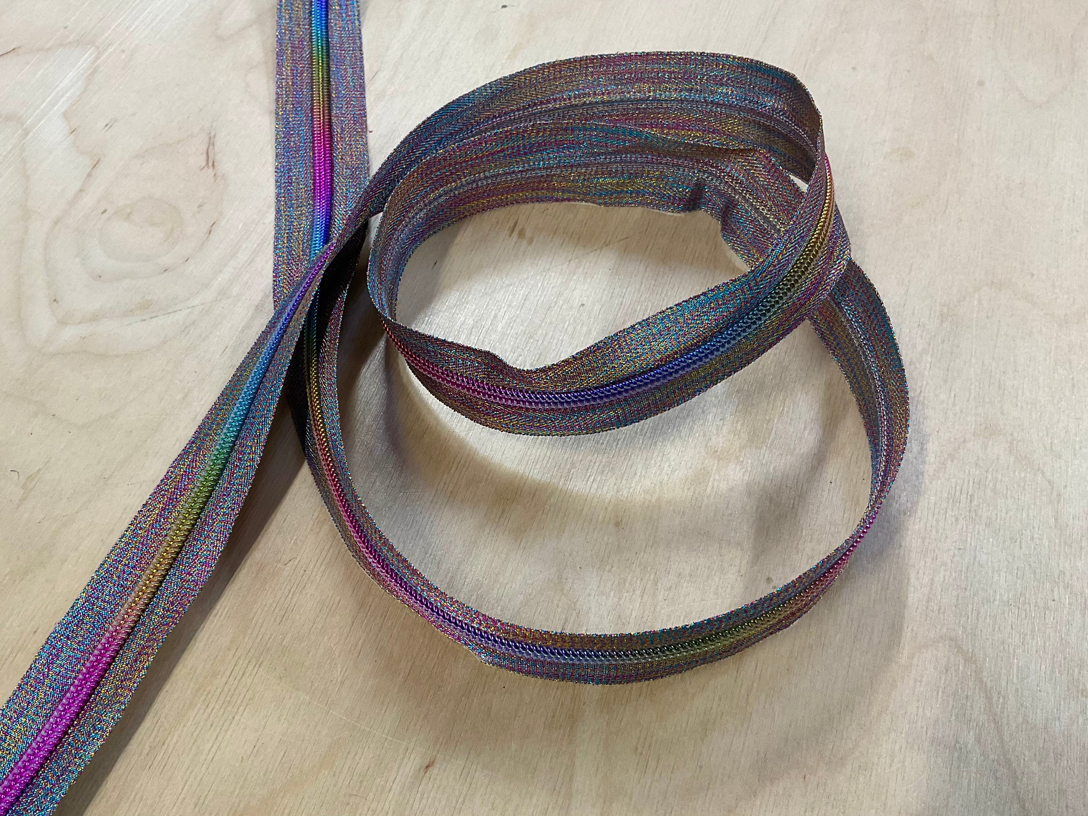 Metallic Rainbow with Rainbow Teeth Continuous Zipper Tape