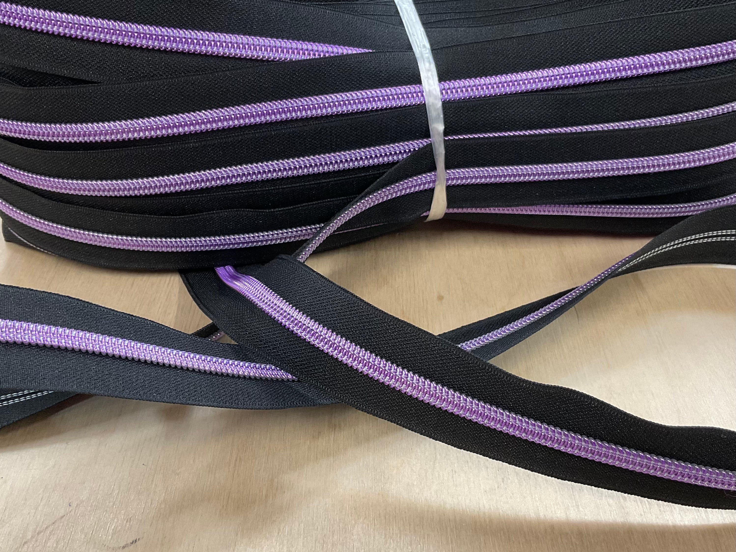 Black with Lilac Teeth Continuous Zipper Tape