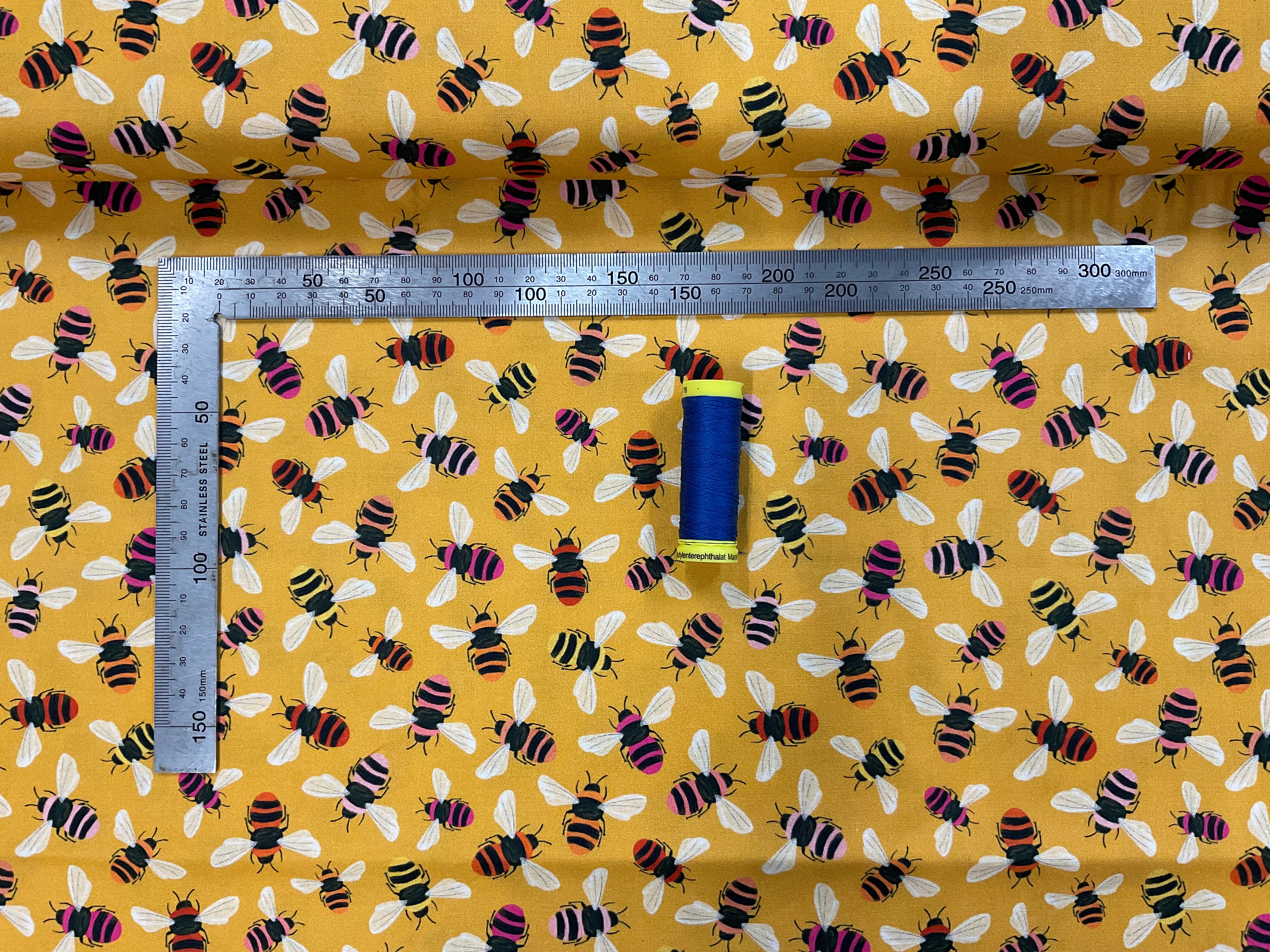 Colourful Bees - Dashwood Design Cotton