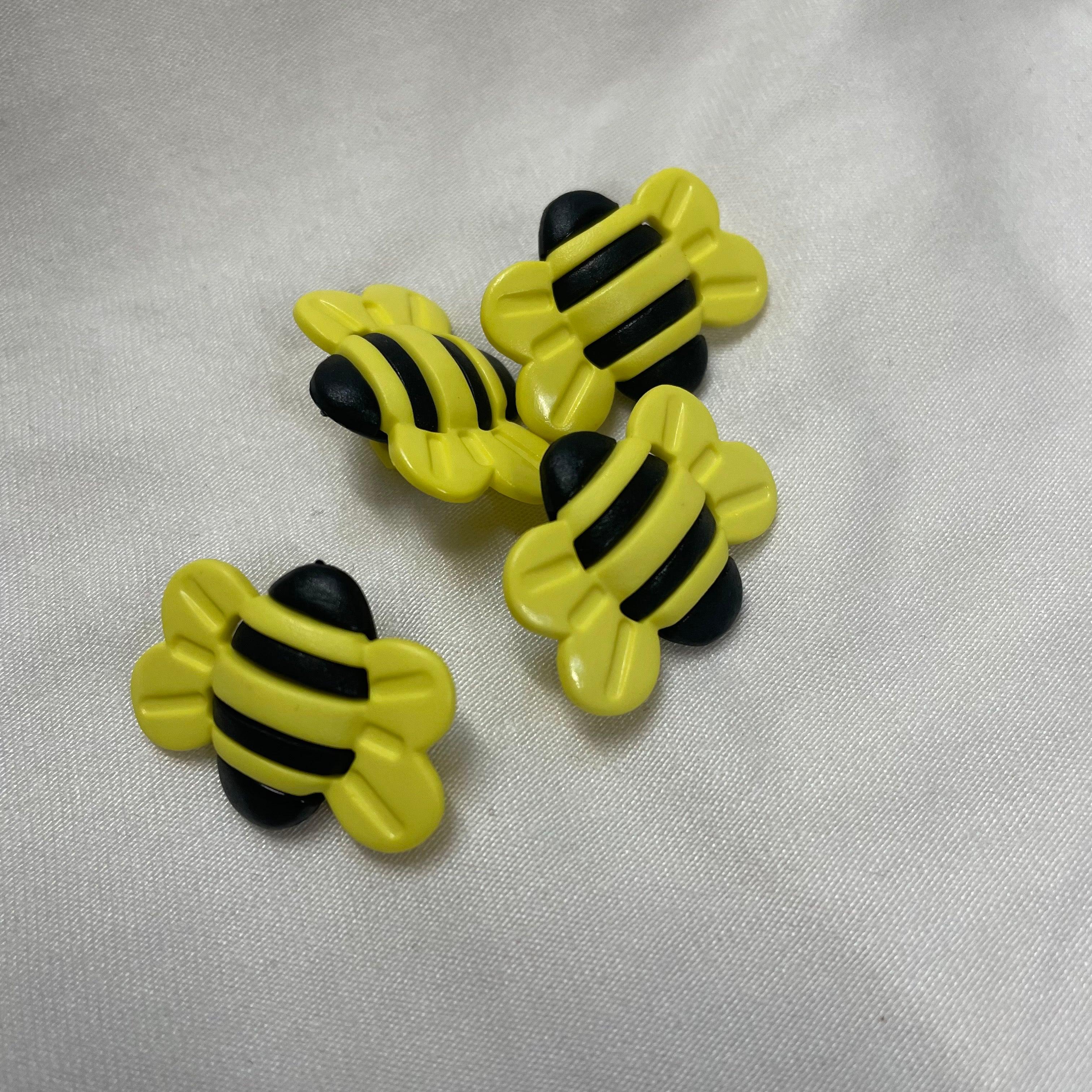 Bumble Bee Button- 25mm